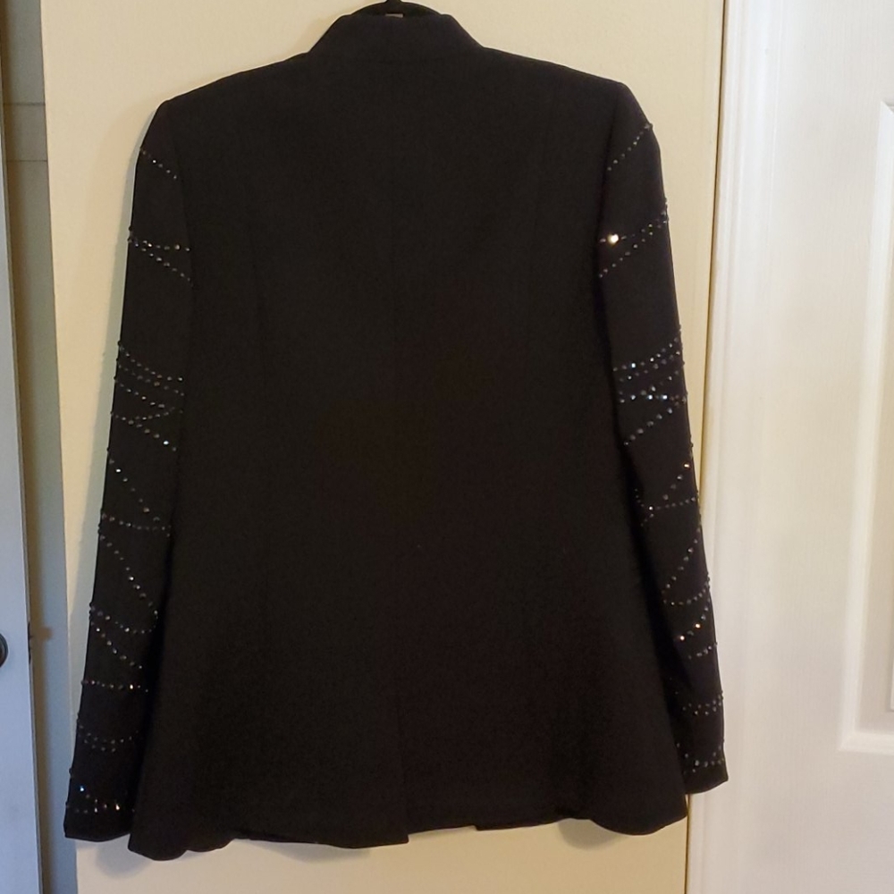 Jacket - Picture 3 of 3